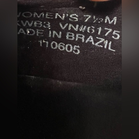 LL Bean Suede Platform Slip Om Adjustable Strap Pump Heels size 7.5 Brown - Picture 4 of 16